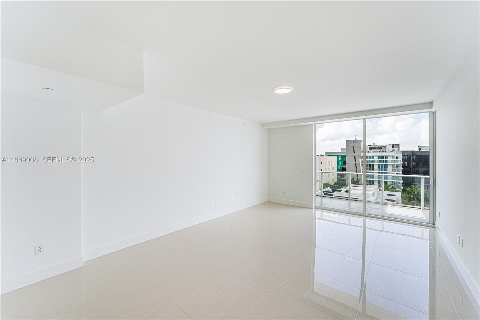 1150 102nd Street 703 — photo 3