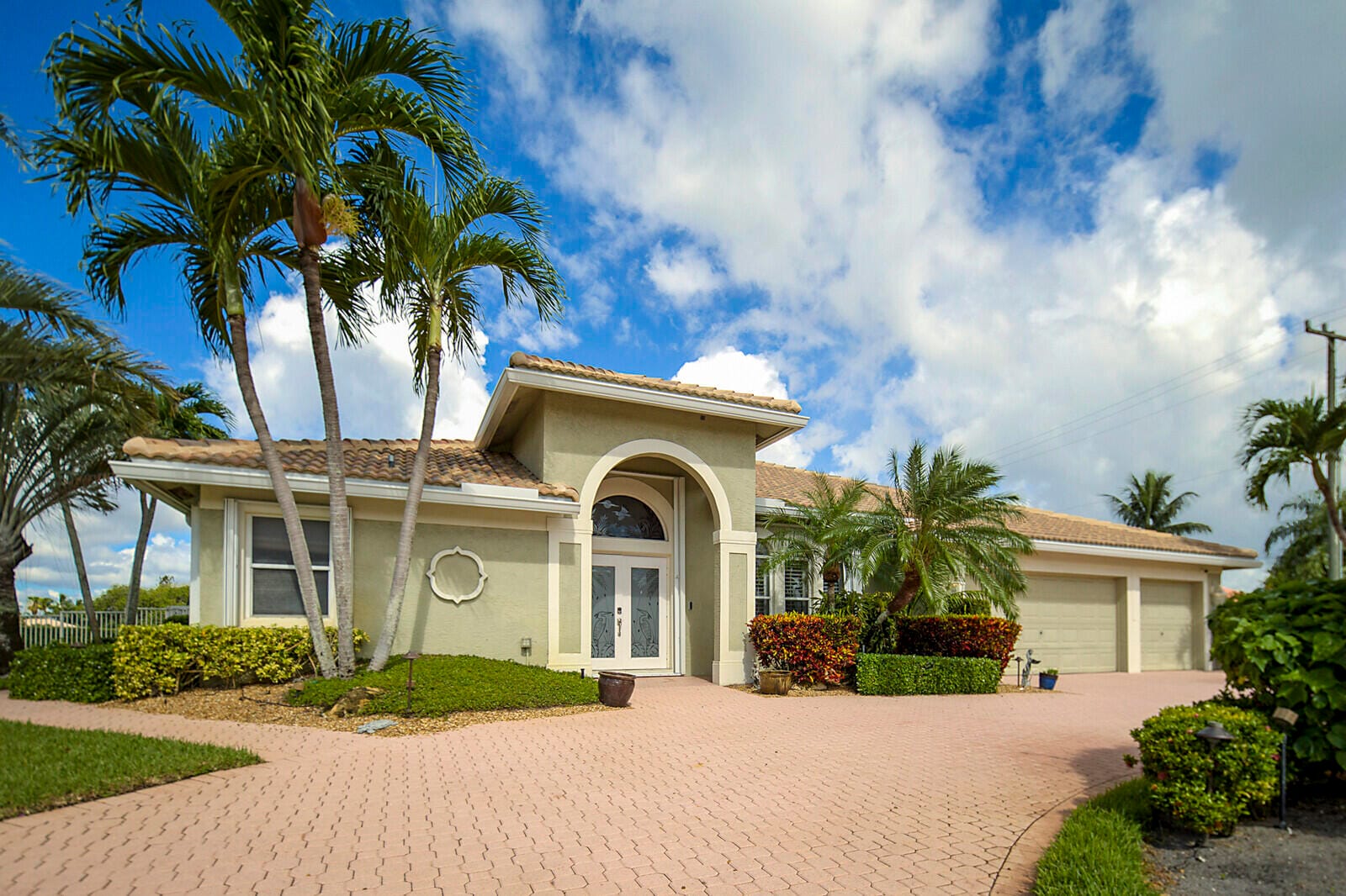 9525 Cross Creek Drive, Boynton Beach, FL 33436