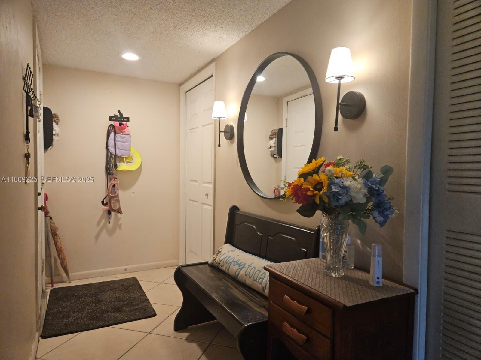 436 Lakeview Drive 104 — photo 3