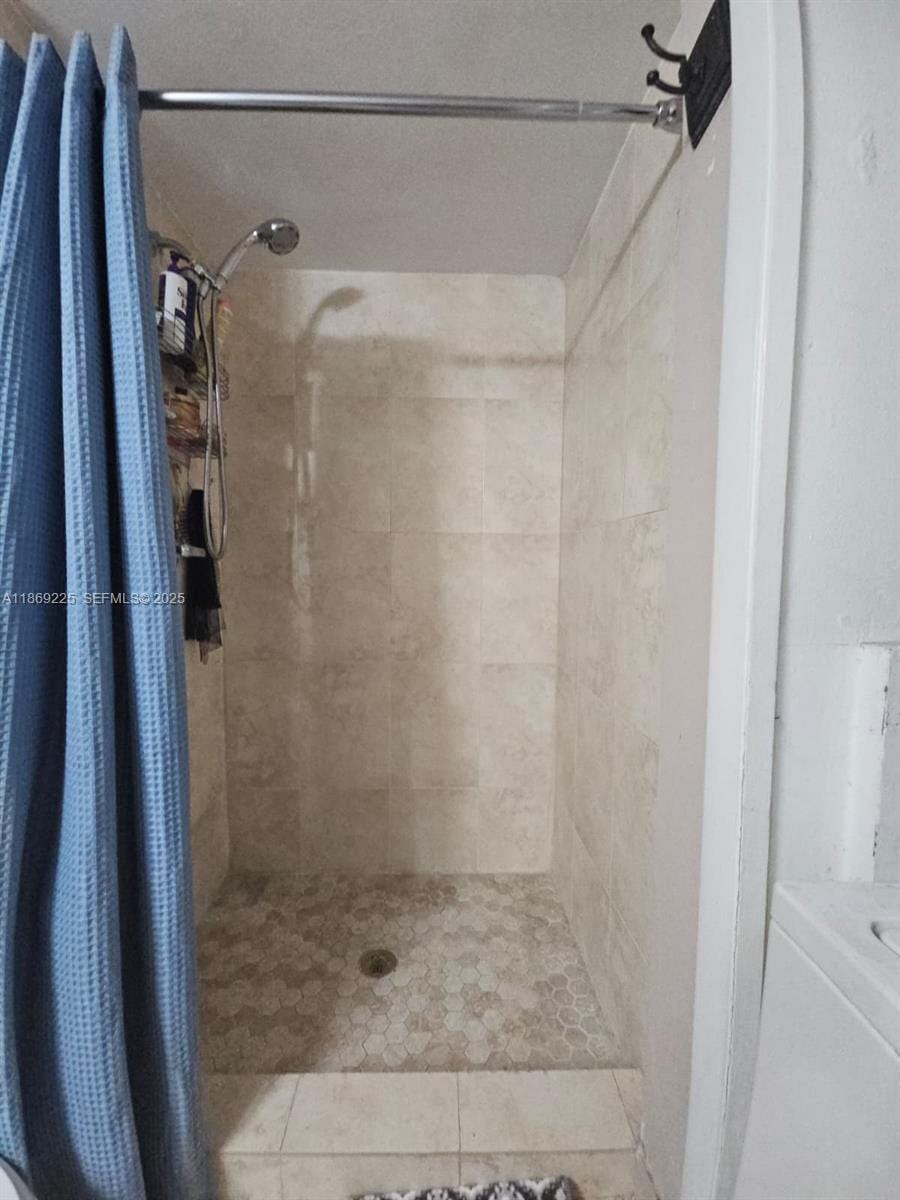 436 Lakeview Drive 104, Weston, FL 33326 photo 21