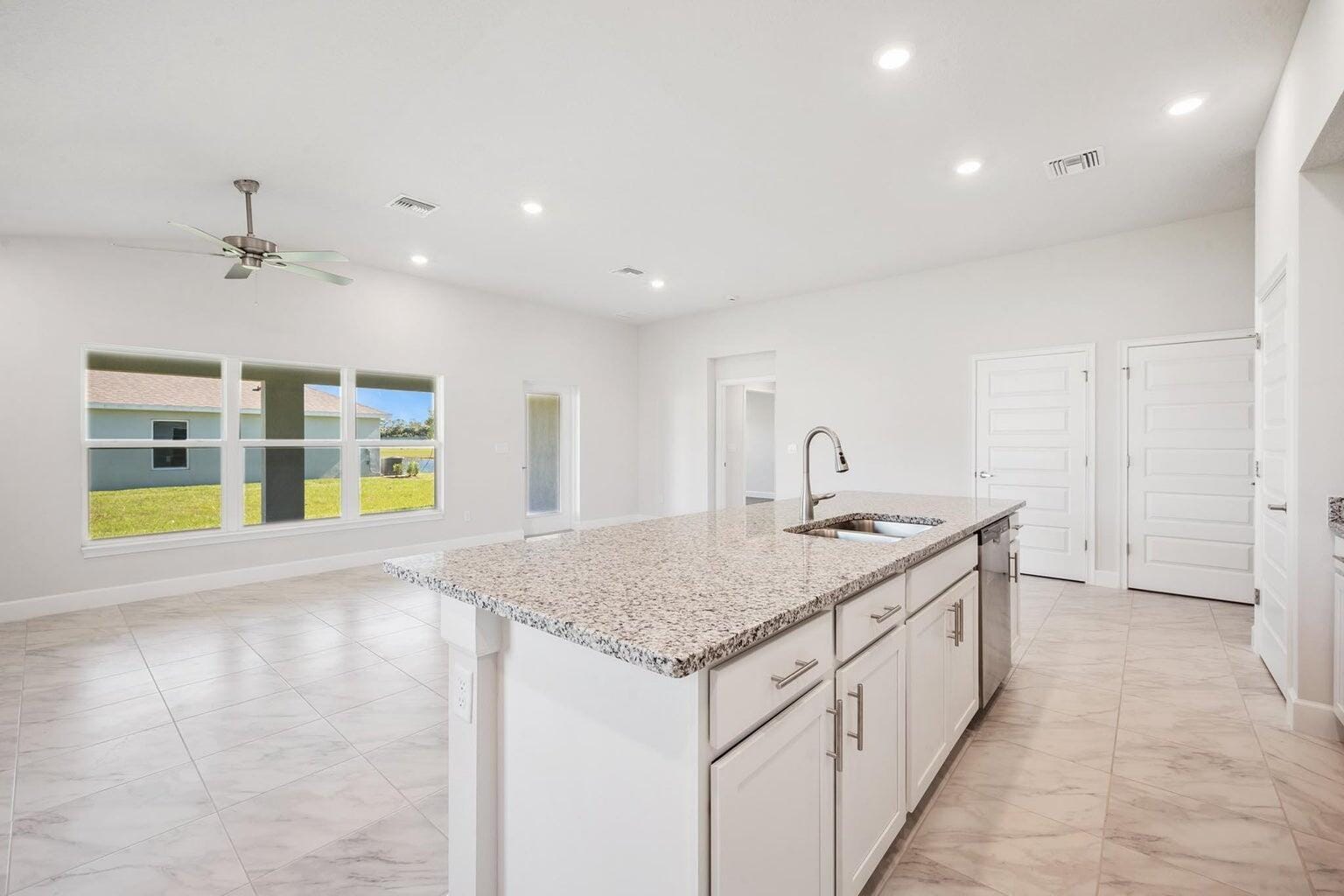 5113 Modeno Street — photo 7