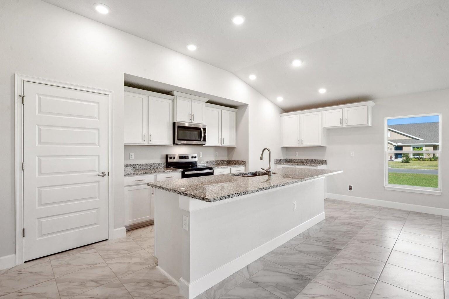 5113 Modeno Street — photo 8