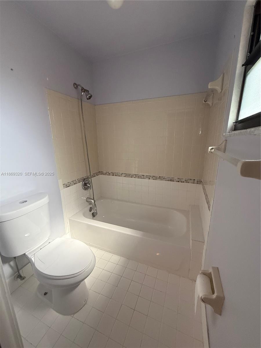 2111 N 14th Avenue, Hollywood, FL 33020 photo 15