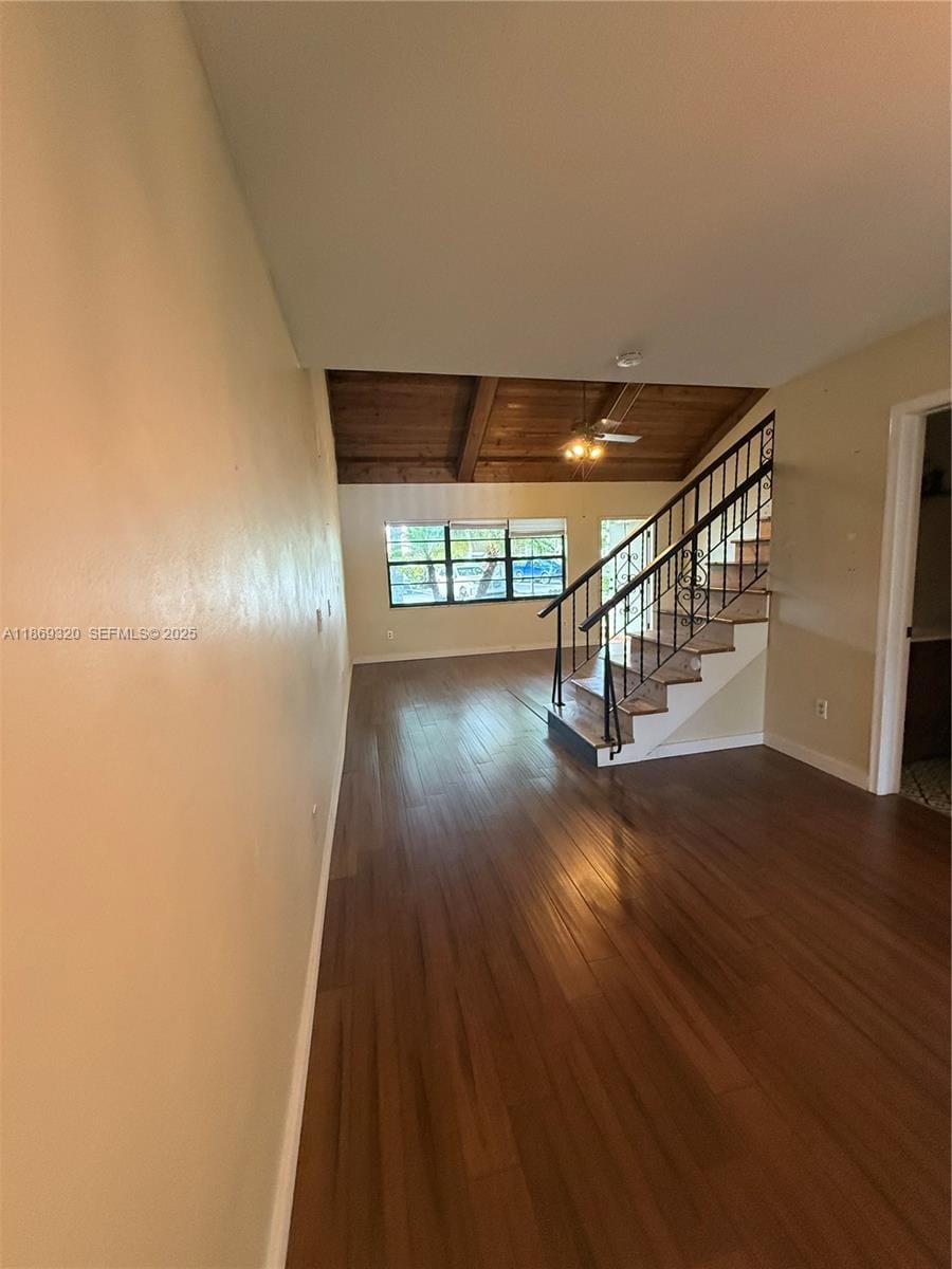 2111 N 14th Avenue — photo 10