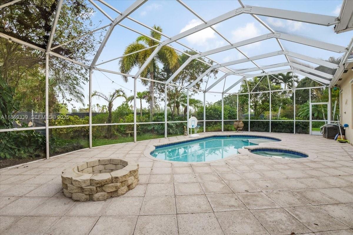 2813 Augusta Lane, Homestead, FL 33035 photo 2
