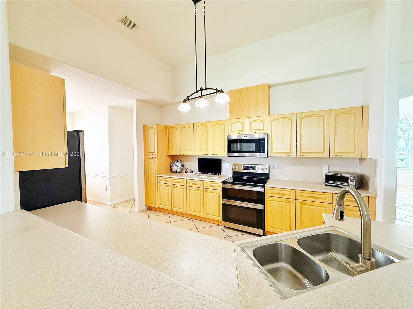 16032 SW 63rd Terrace — photo 11