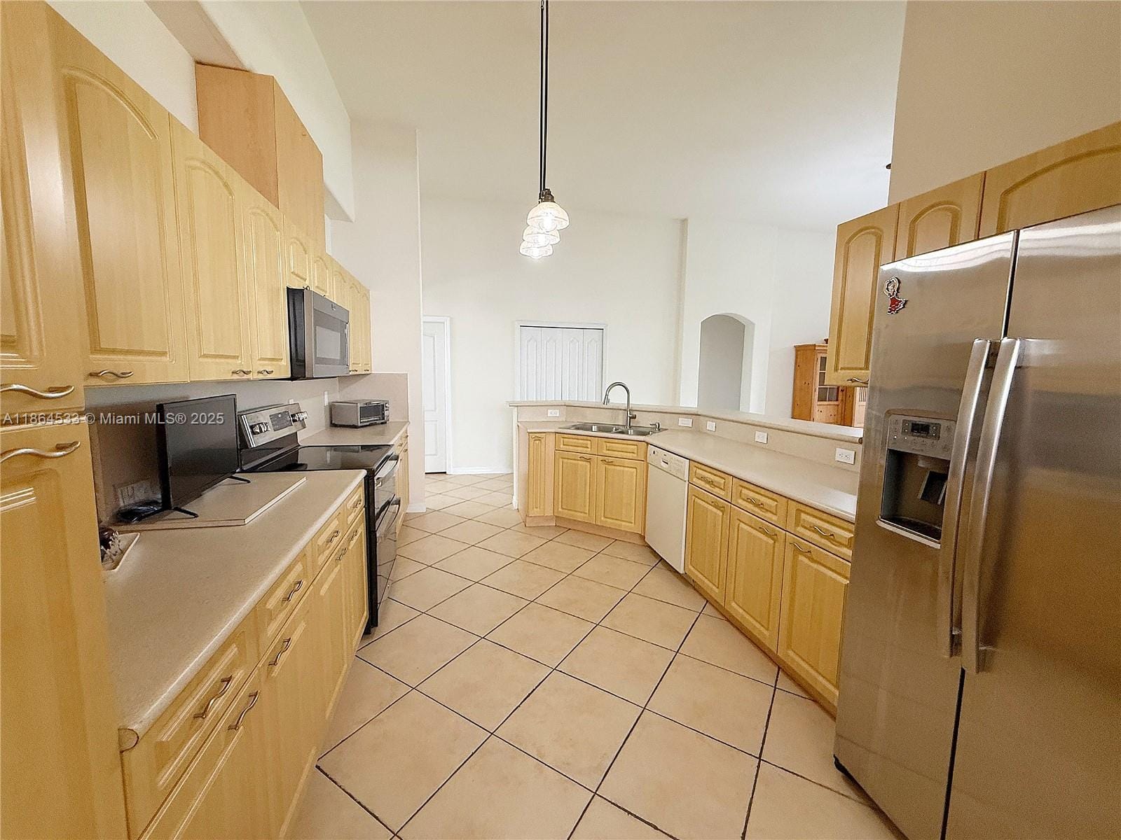 16032 SW 63rd Terrace — photo 10