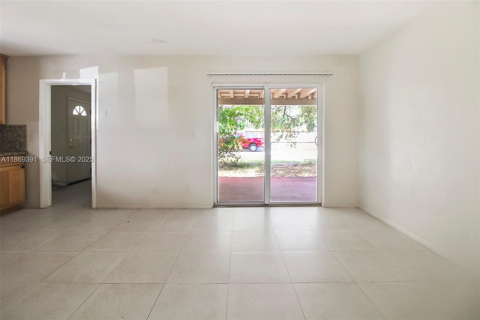 846 NW 10th Avenue — photo 10