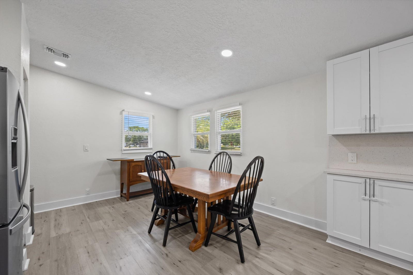 909 SE Hibiscus Avenue, Stuart, FL 34996 photo 14