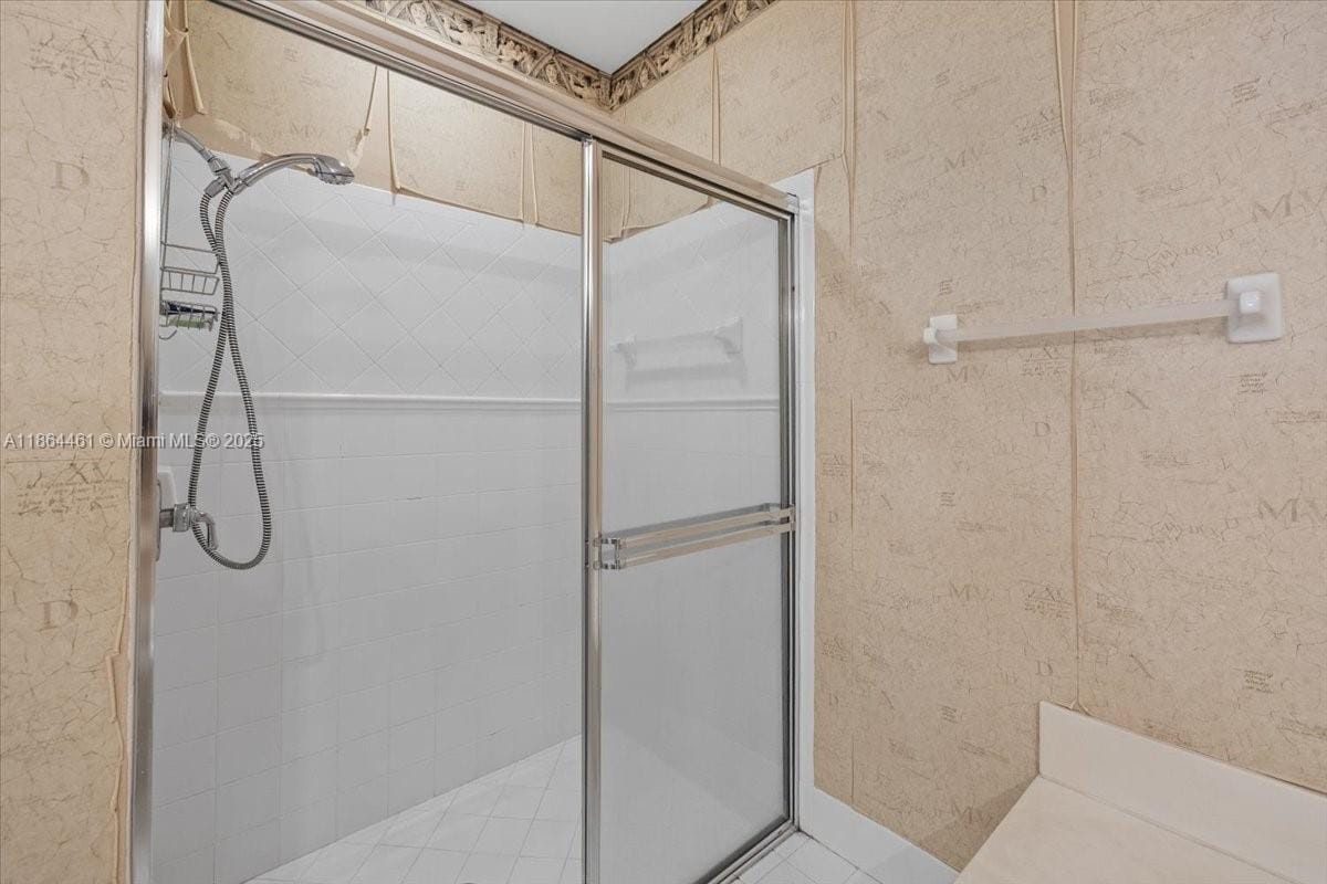 2420 E Aragon Boulevard 3, Sunrise, FL 33313 photo 25