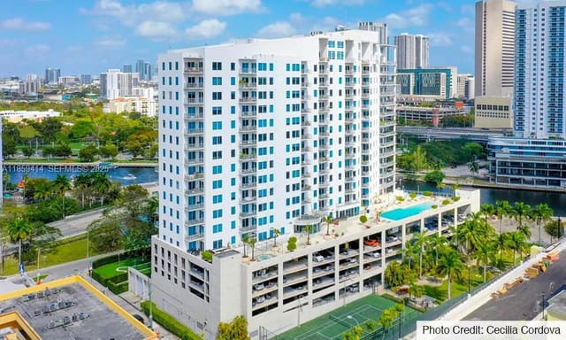 10 SW South River Drive PHI06, sold in Neo Condo, Miami, FL