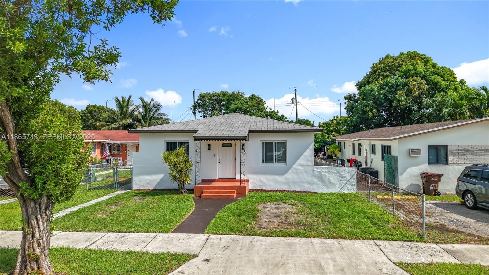 675 W 30th Street, Hialeah, FL 33012