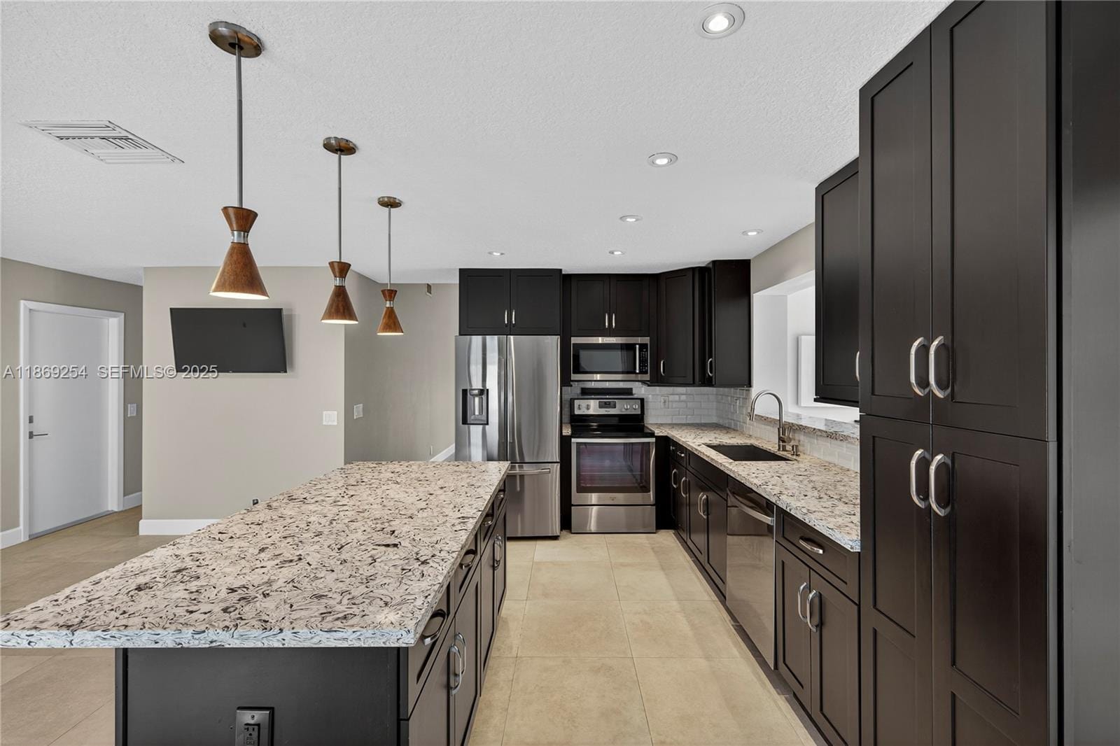 2395 Tallahassee, Weston, FL 33326 photo 15
