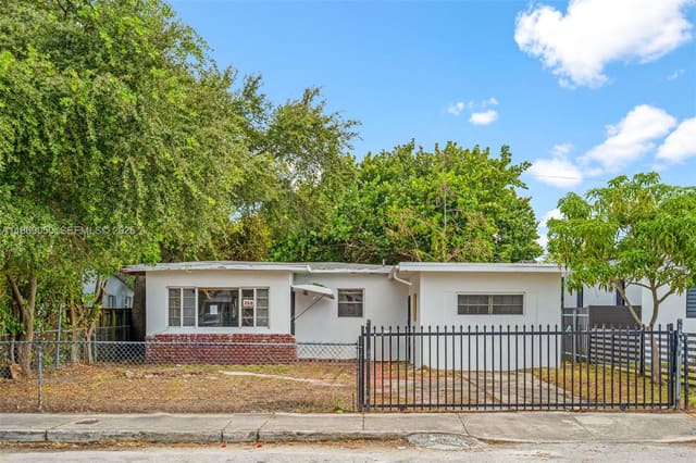 350 NW 45th Street, Miami, FL 33127