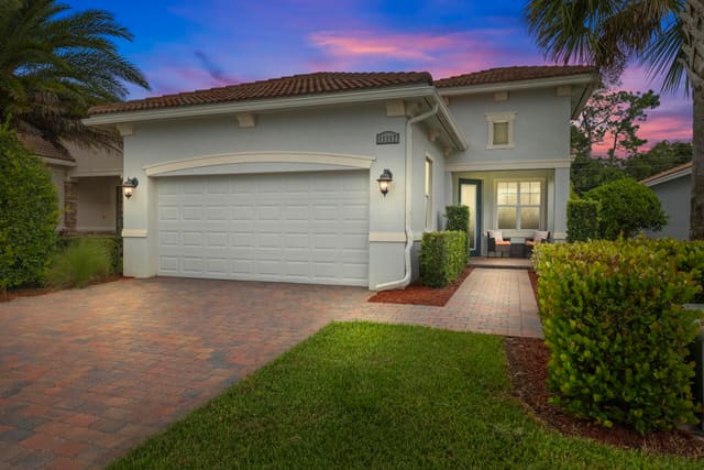 11117 SW Visconti Way, Port St. Lucie, FL 34986