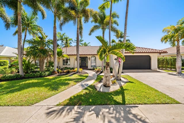 1580 SW 7th Terrace, sold in Carriage Hill, Boca Raton, FL