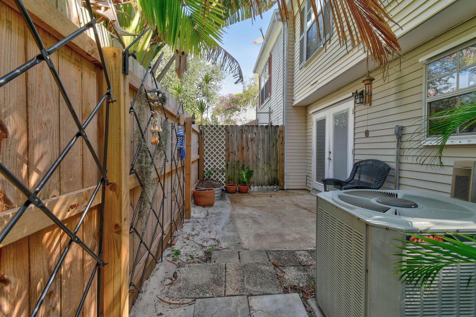 106 Old English Court, Jupiter, FL 33458 photo 17