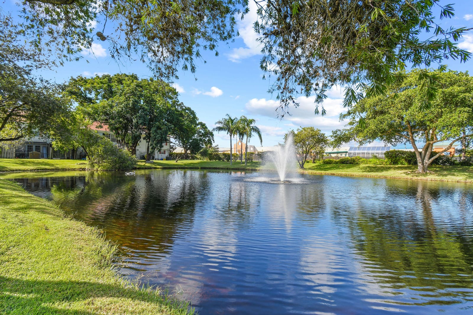 106 Old English Court, Jupiter, FL 33458 photo 18