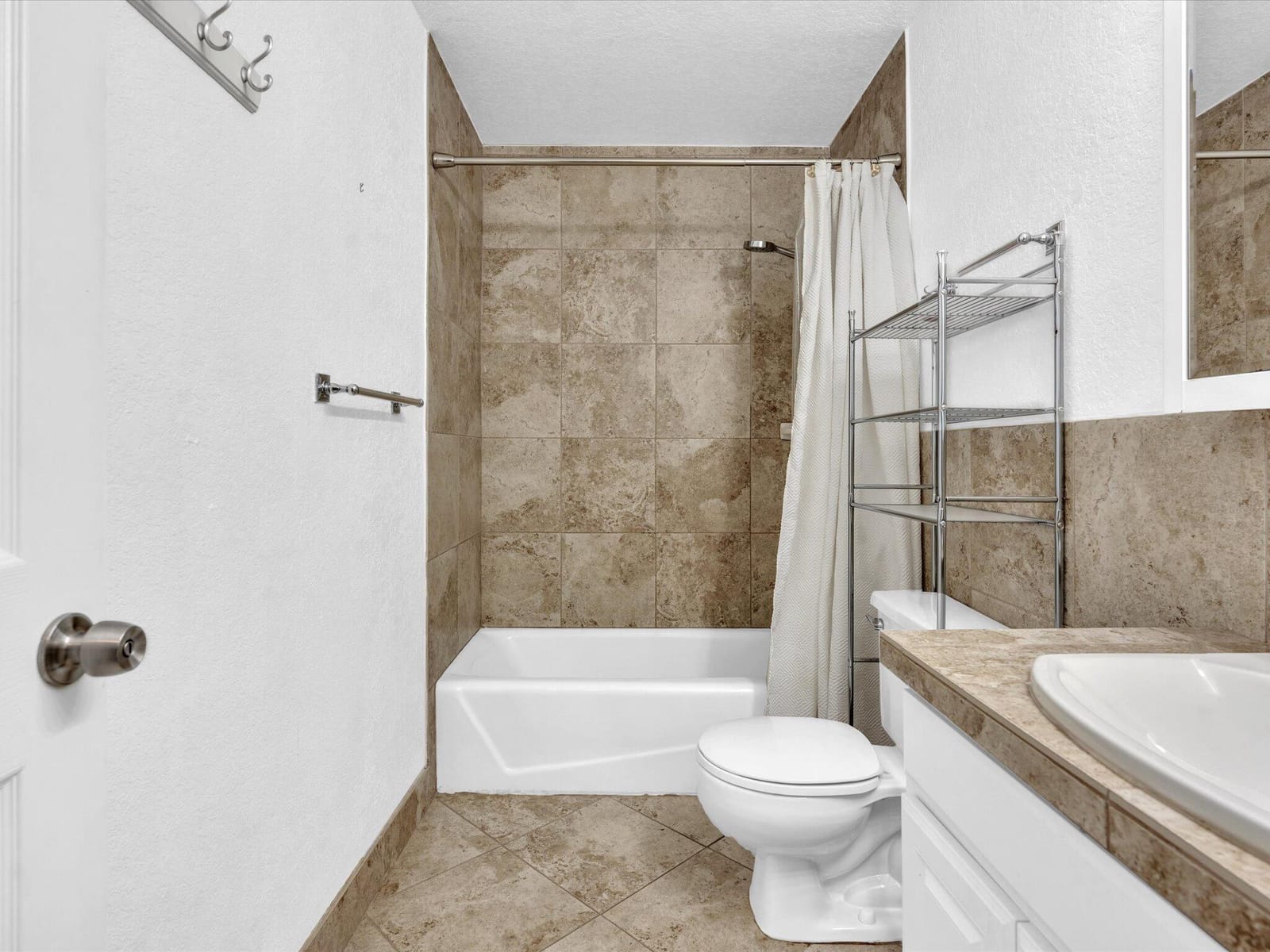 1700 SE 15th Street 304, Fort Lauderdale, FL 33316 photo 22