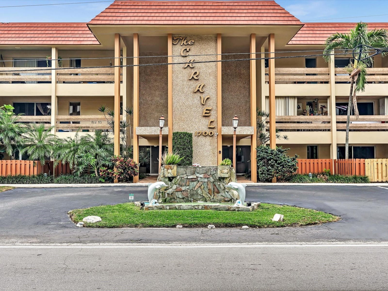1700 SE 15th Street 304, Fort Lauderdale, FL 33316 photo 4