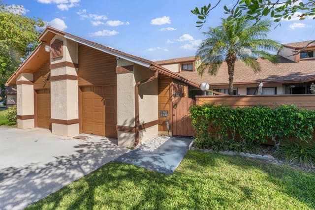 3720 Timberline Drive, sold in Collinwood Heights 4, West Palm Beach, FL