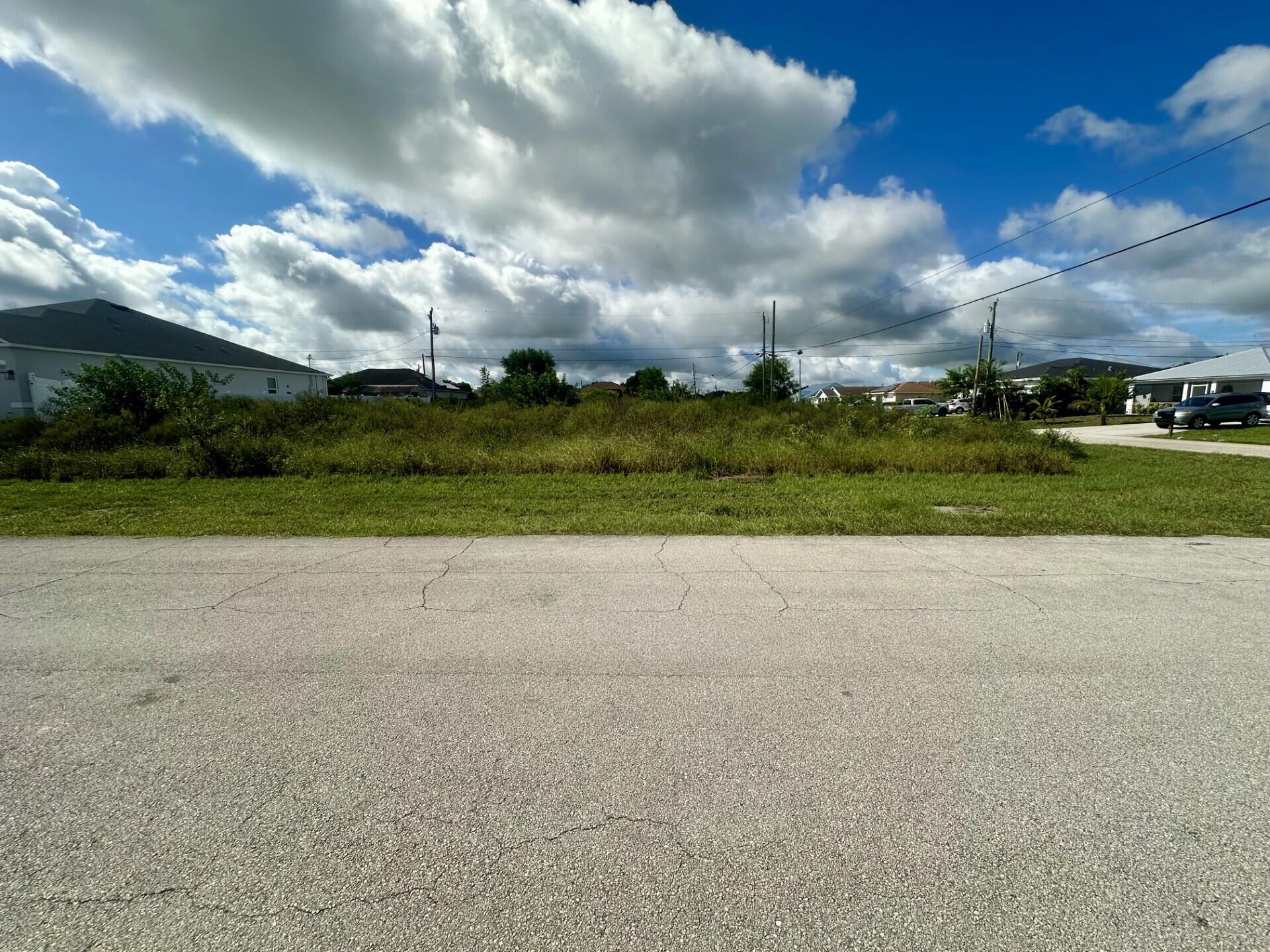 690 SW Gailbreath Avenue, Port St. Lucie, FL 34953, Port St Lucie