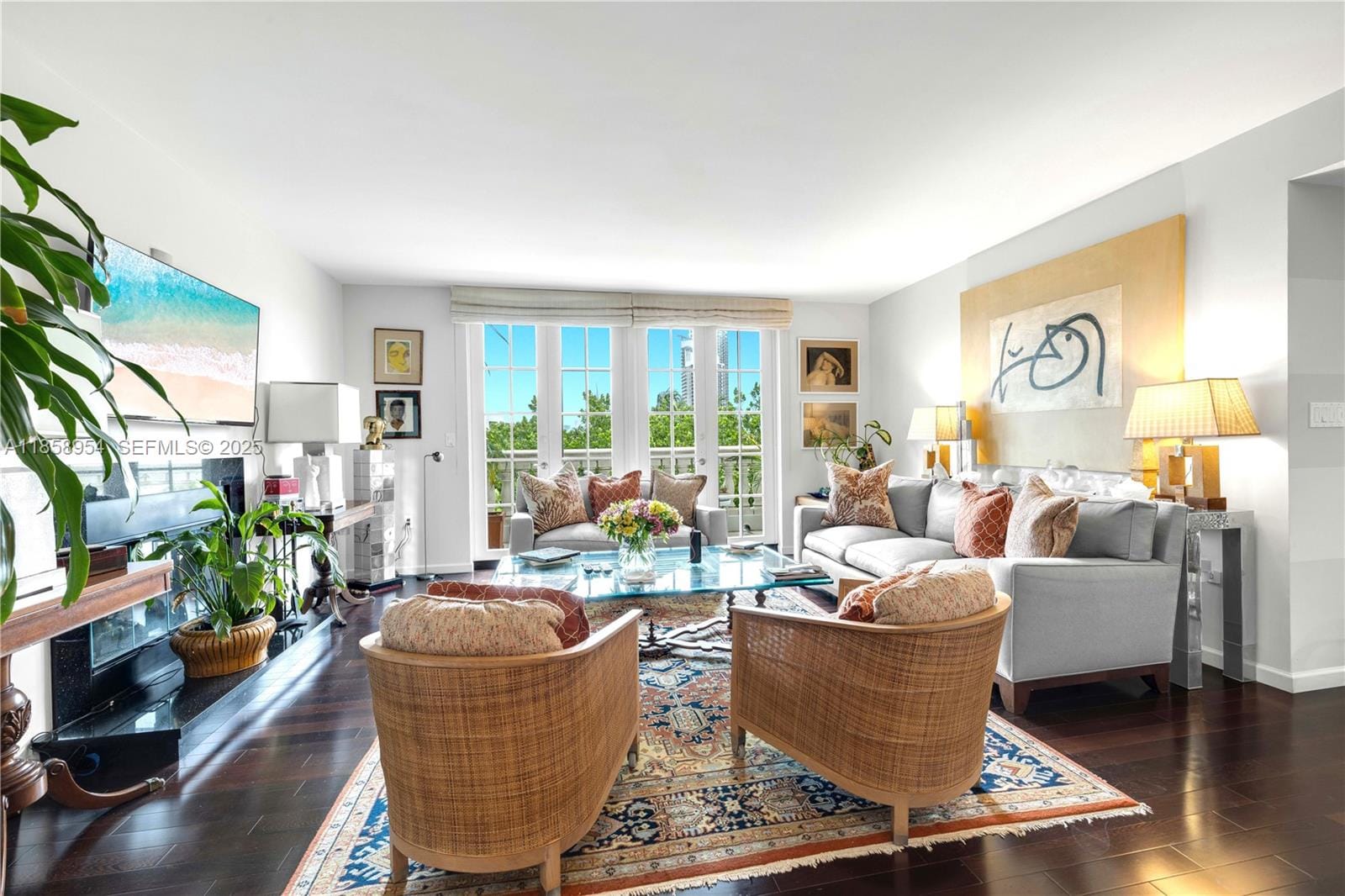 243 Meridian Avenue 211, Miami Beach, FL 33139