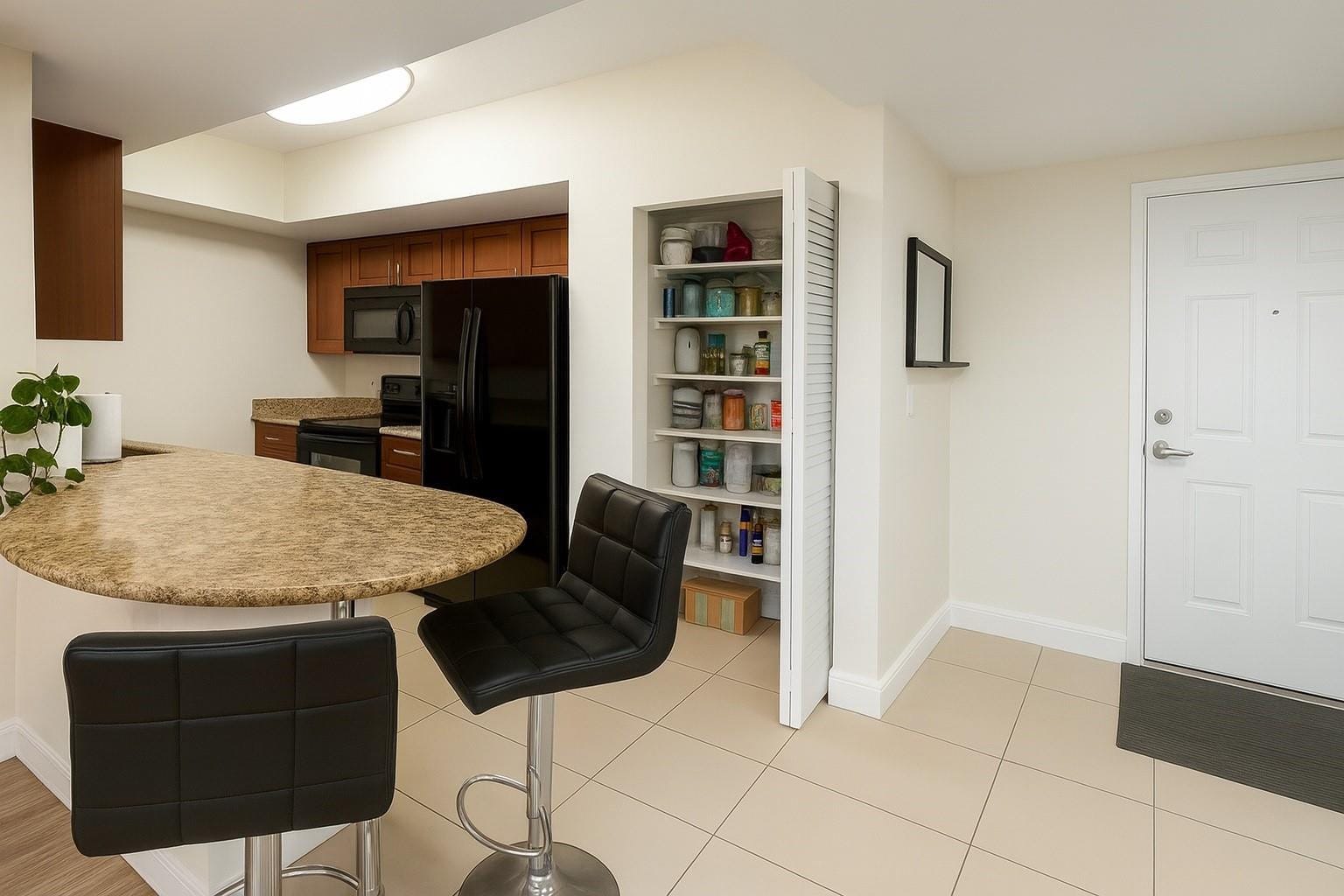 7280 SW 90th Street 404, Miami, FL 33156