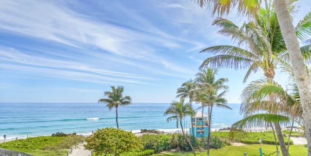 701 SE 21st Avenue 306, sold in Orchid Beach Condo, Deerfield Beach, FL