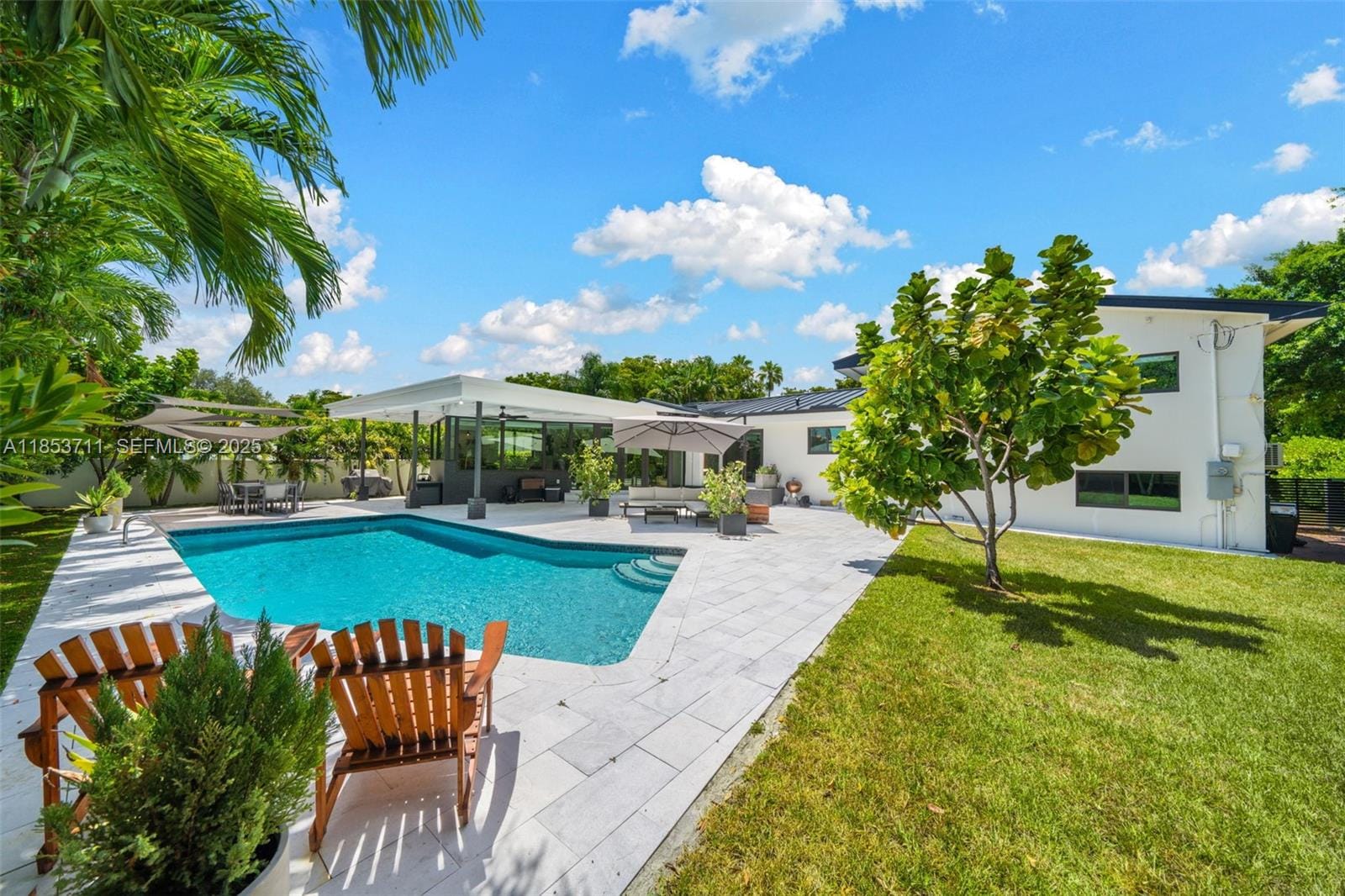 251 E Shore Drive E, Miami, FL 33133 photo 20