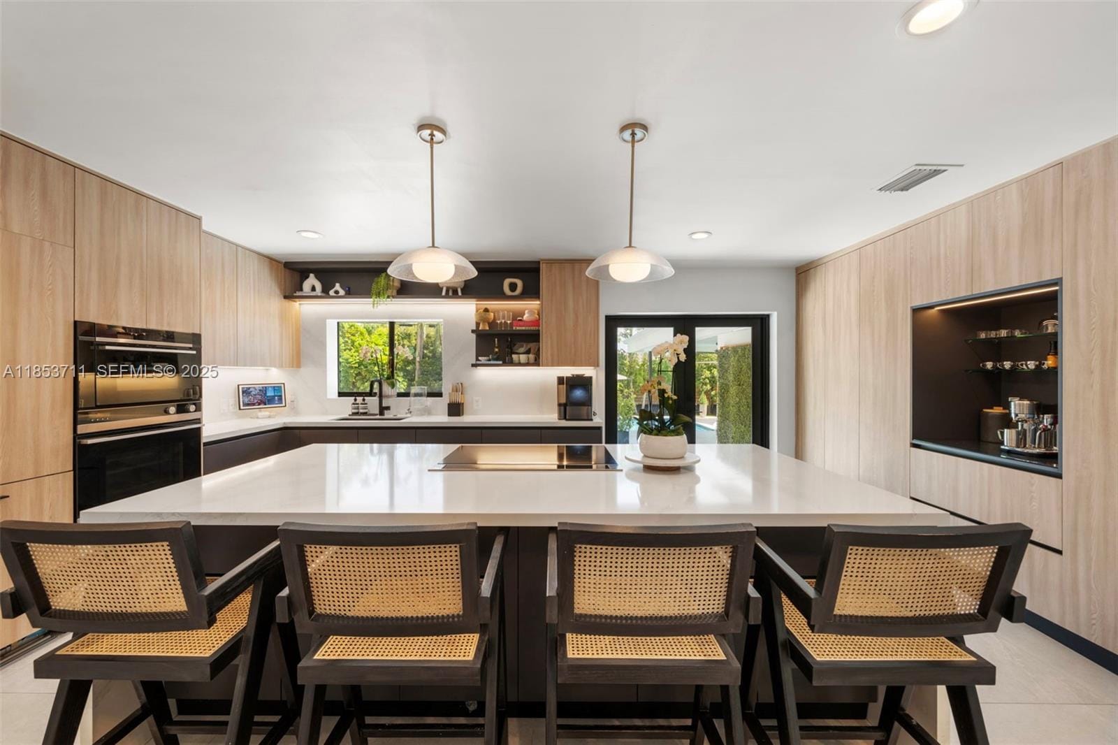 251 E Shore Drive E, Miami, FL 33133 photo 29