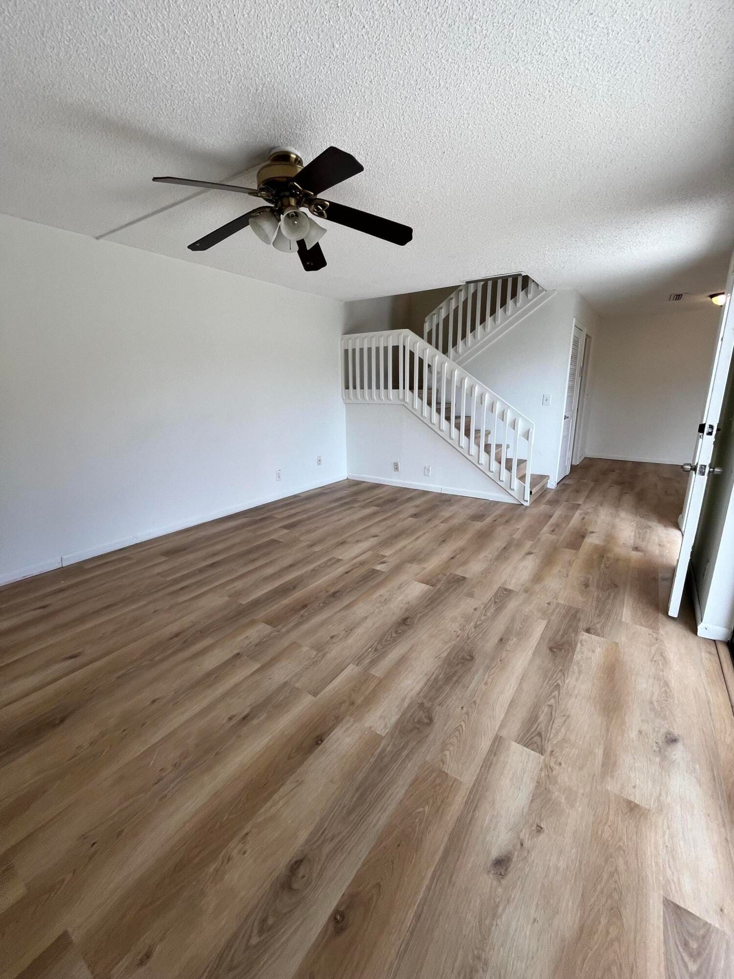 4204 Waterview Circle, Palm Springs, FL 33461 photo 6