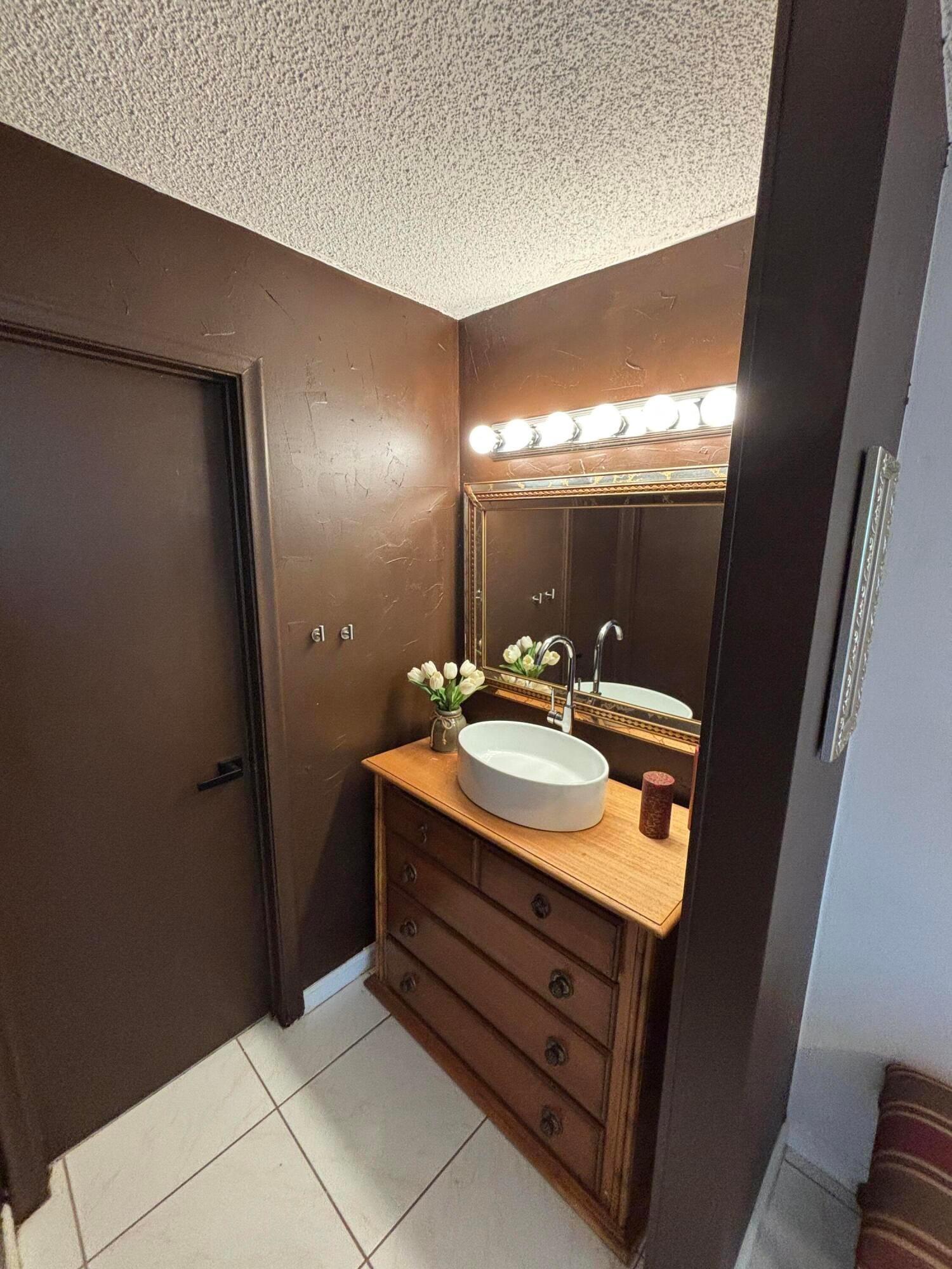 417 SW Natura Avenue B, Deerfield Beach, FL 33441 photo 12
