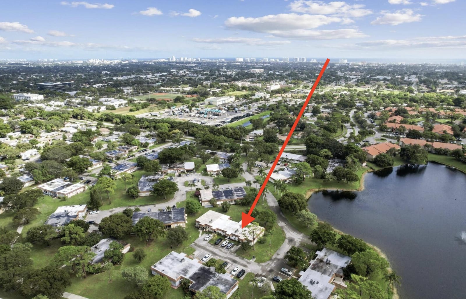 417 SW Natura Avenue B, Deerfield Beach, FL 33441 photo 3