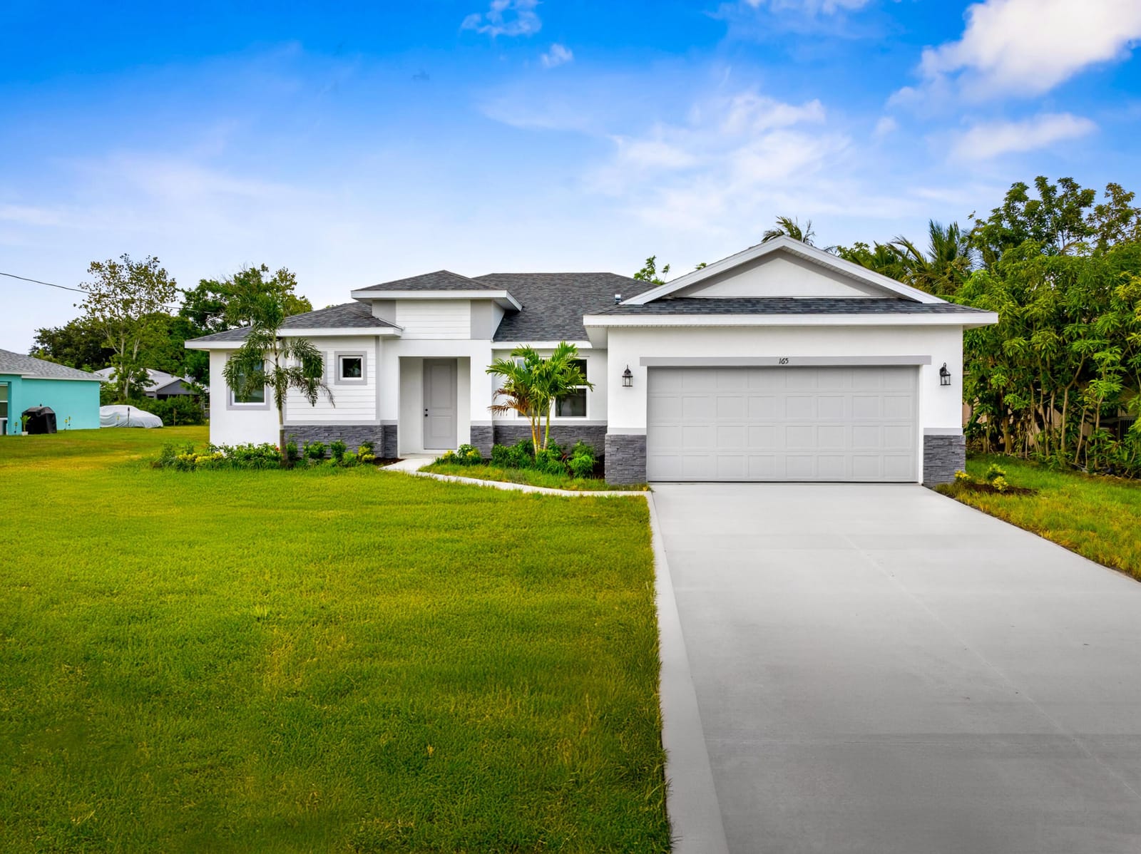 2433 SW Hinchman Street, Port St. Lucie, FL 34984