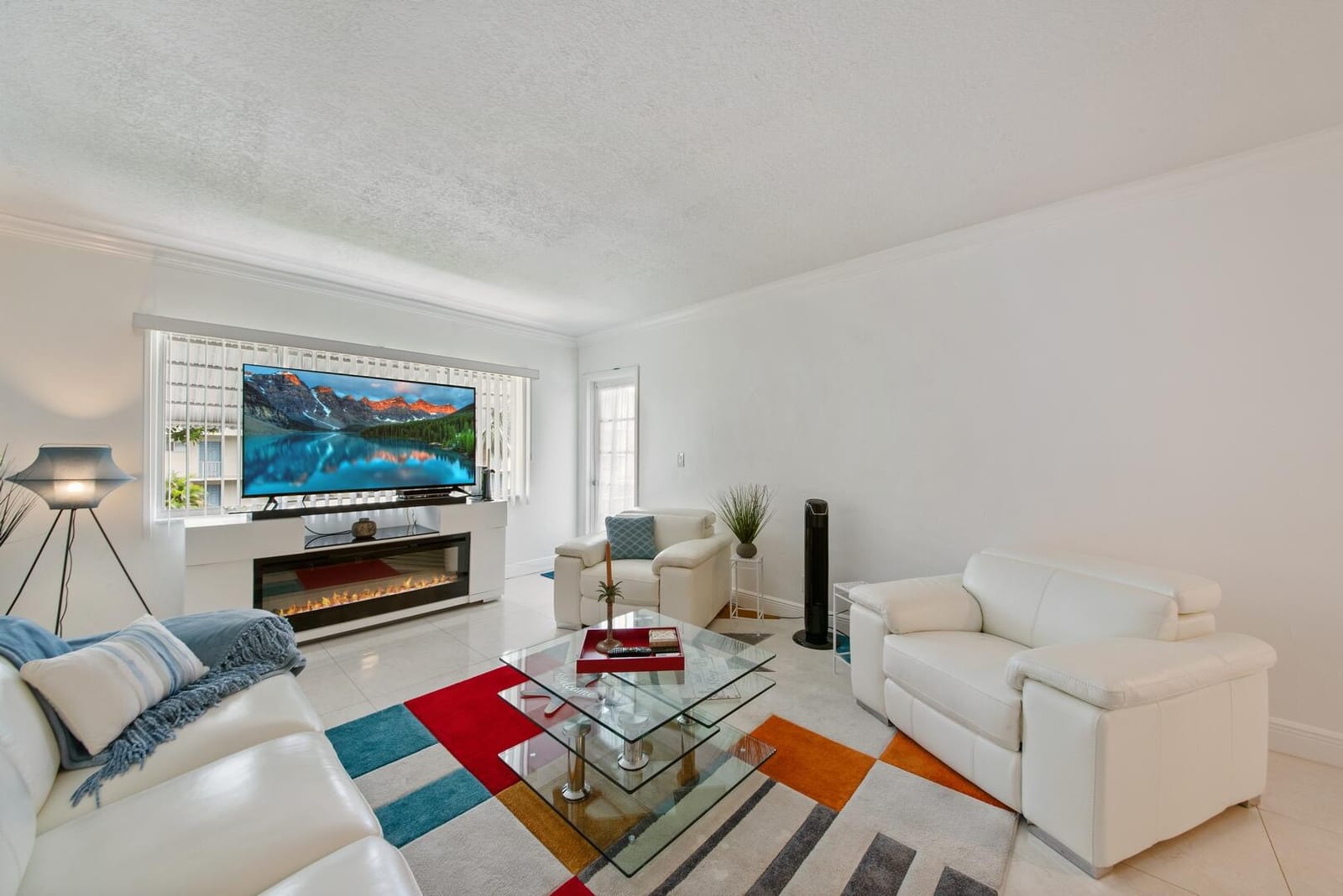 2581 N Garden Drive 206 — photo 2