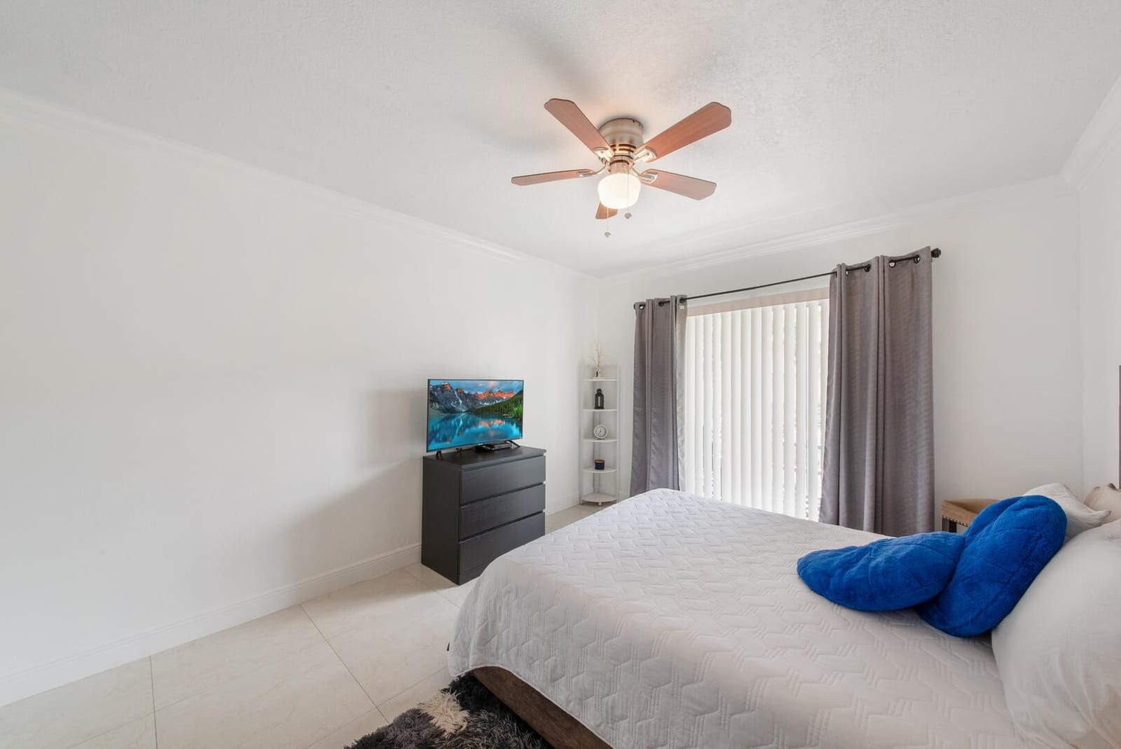 2581 N Garden Drive 206, Lake Worth, FL 33461 photo 13