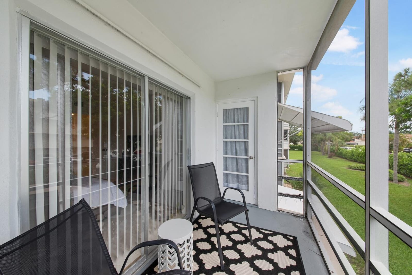 2581 N Garden Drive 206, Lake Worth, FL 33461 photo 16