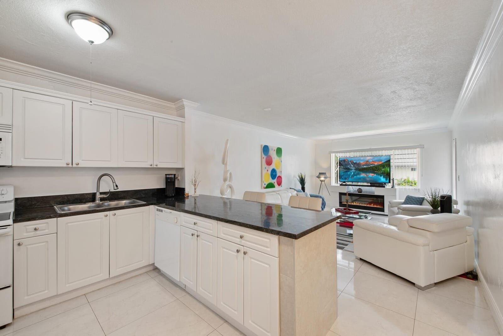 2581 N Garden Drive 206 — photo 9