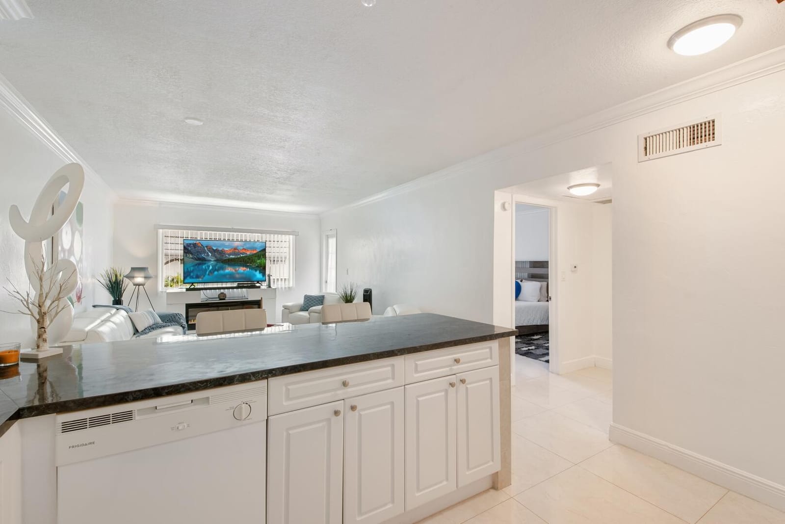 2581 N Garden Drive 206 — photo 10