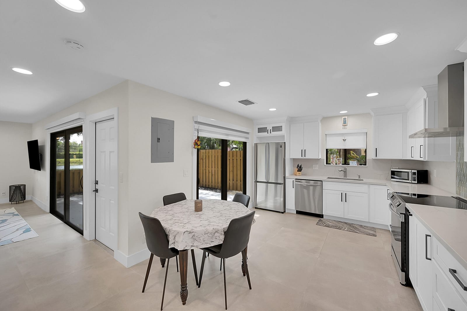 2936 SW 22nd Circle 11b, Delray Beach, FL 33445 photo 12