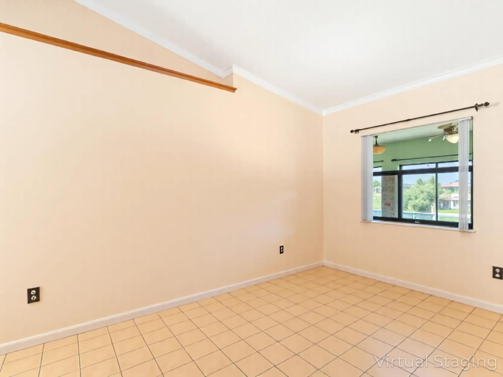 7431 Hazelwood Circle — photo 8
