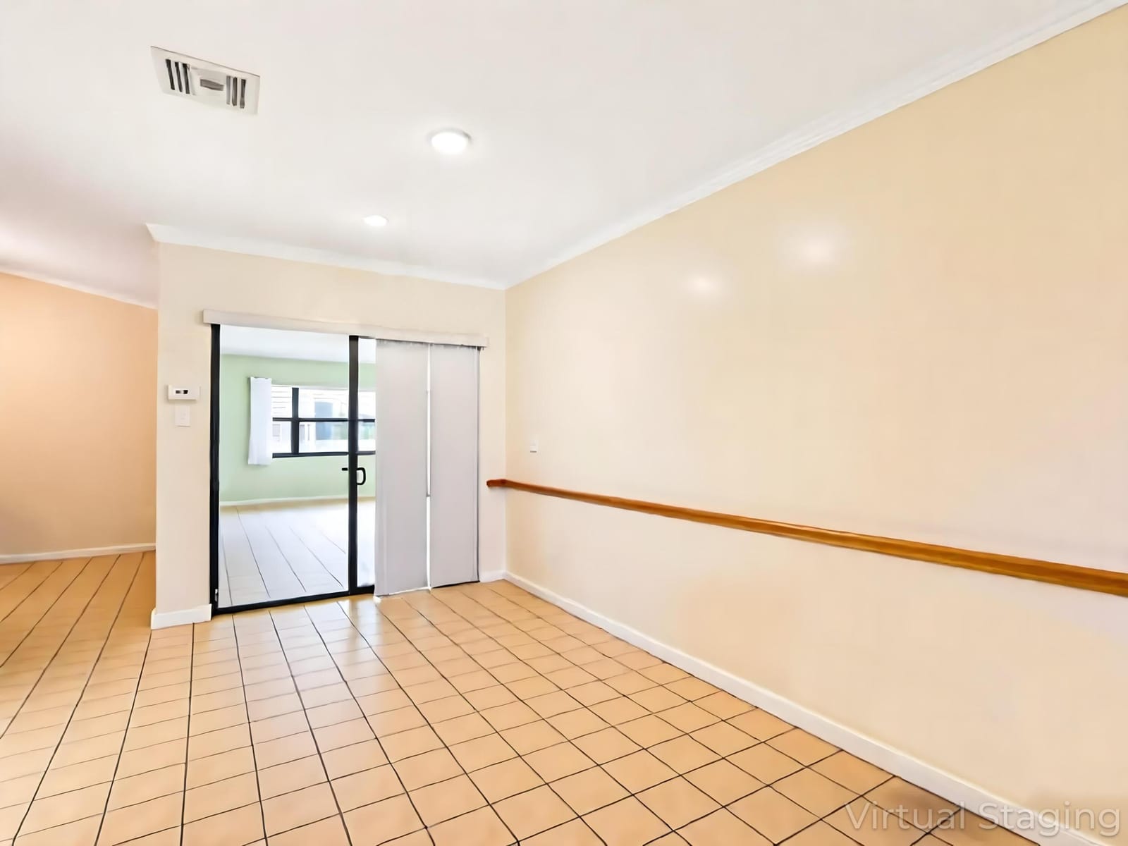 7431 Hazelwood Circle — photo 10
