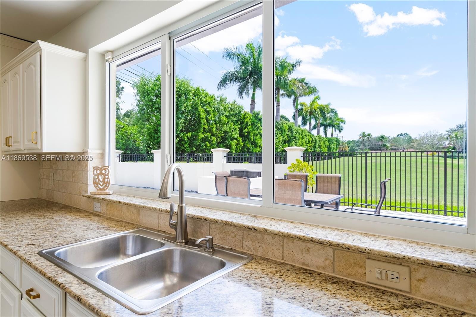 4001 Santa Maria Street, Coral Gables, FL 33146 photo 17