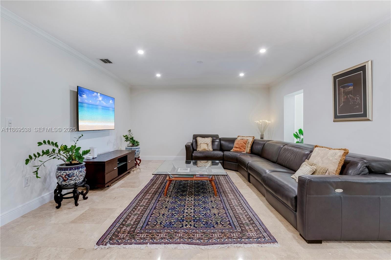 4001 Santa Maria Street — photo 8