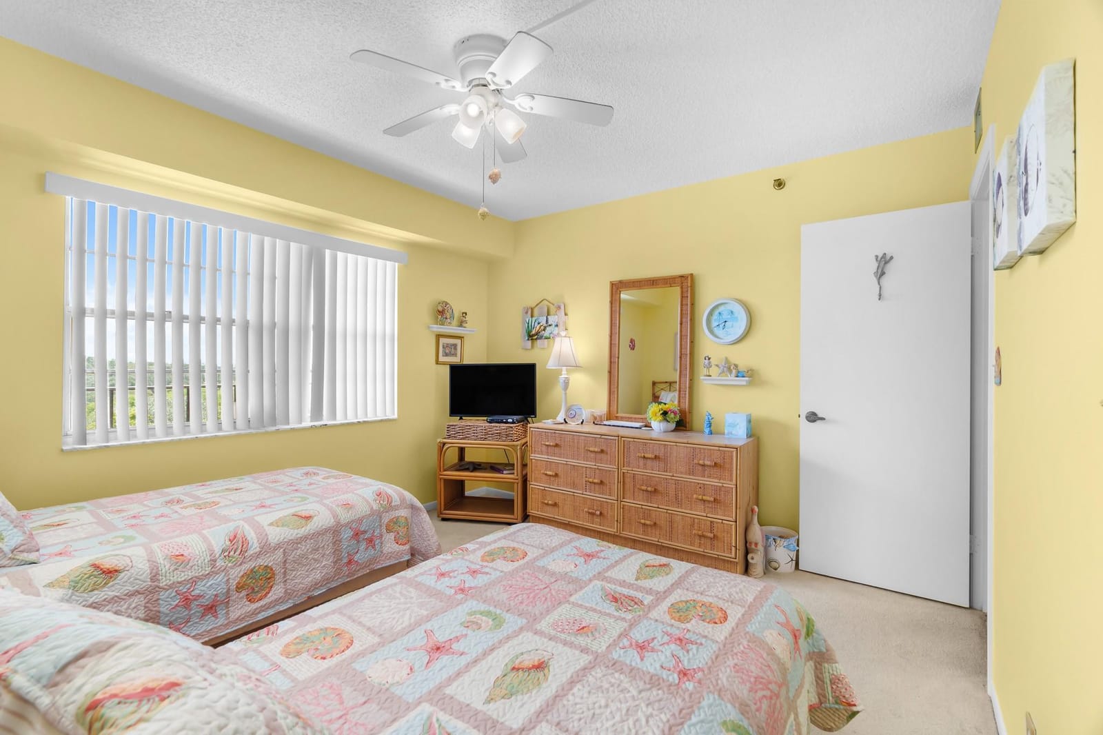 3300 W Rolling Hills Circle 704 — photo 12
