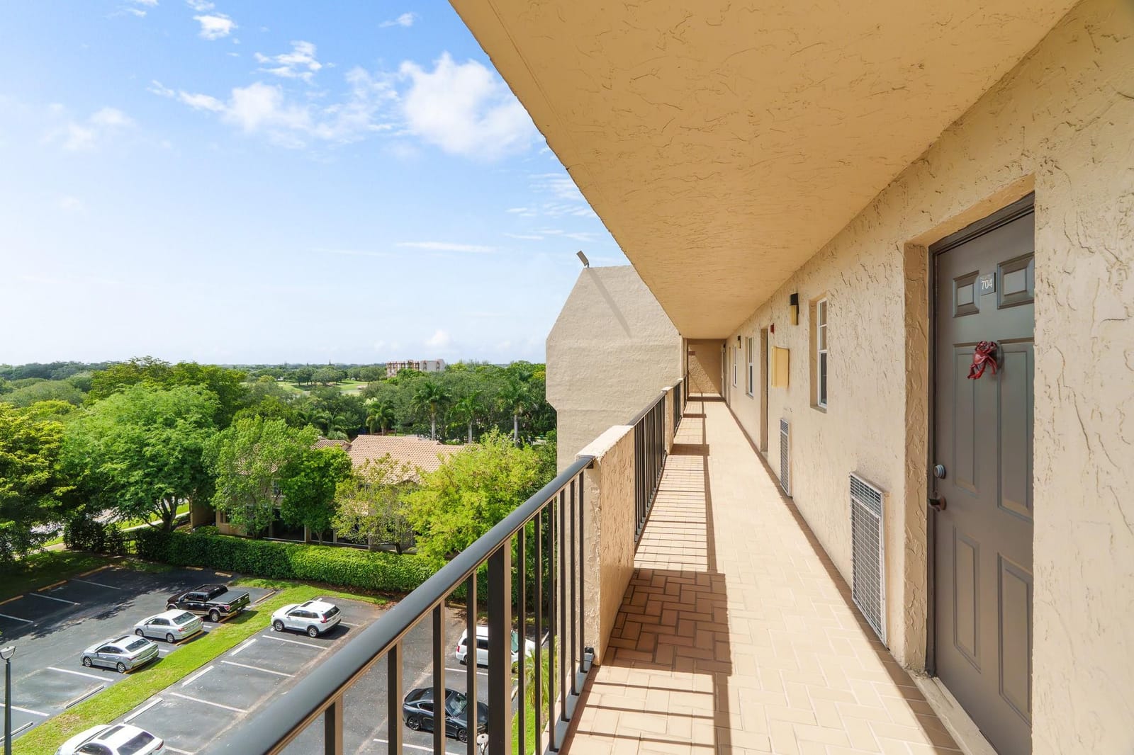 3300 W Rolling Hills Circle 704 — photo 7