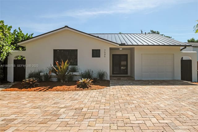 7045 SW 83rd Place, sold in Sunset Pines, Miami, FL