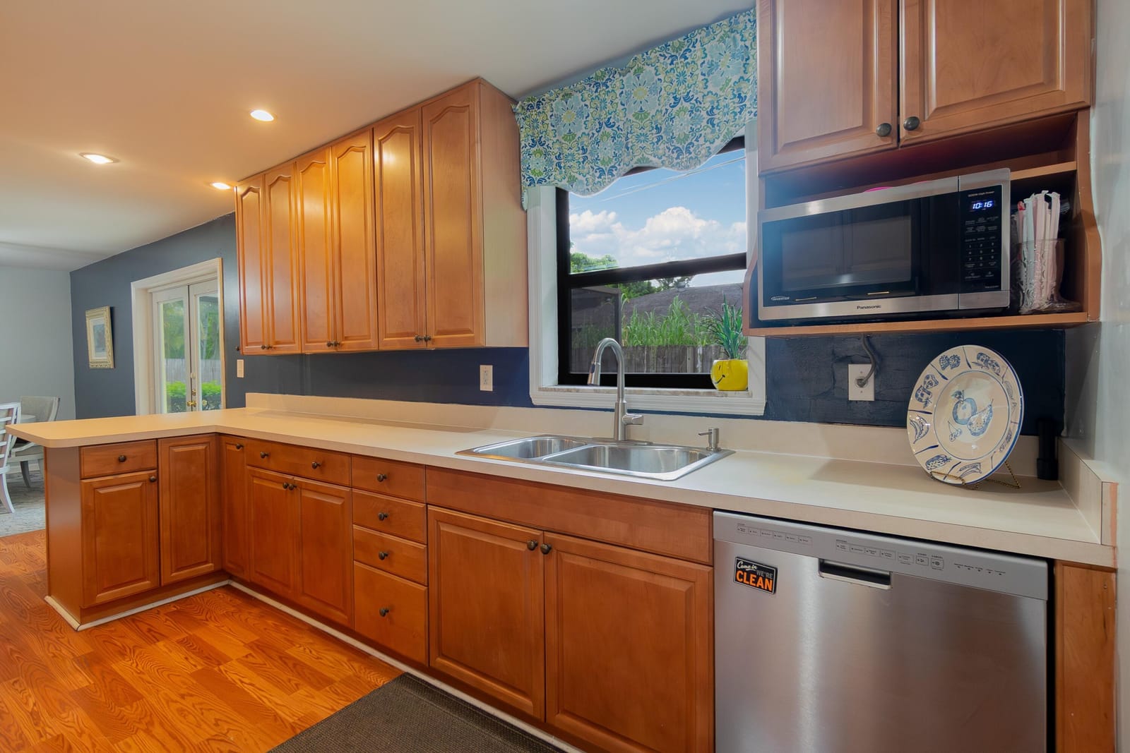 9240 Honeywell Road — photo 3