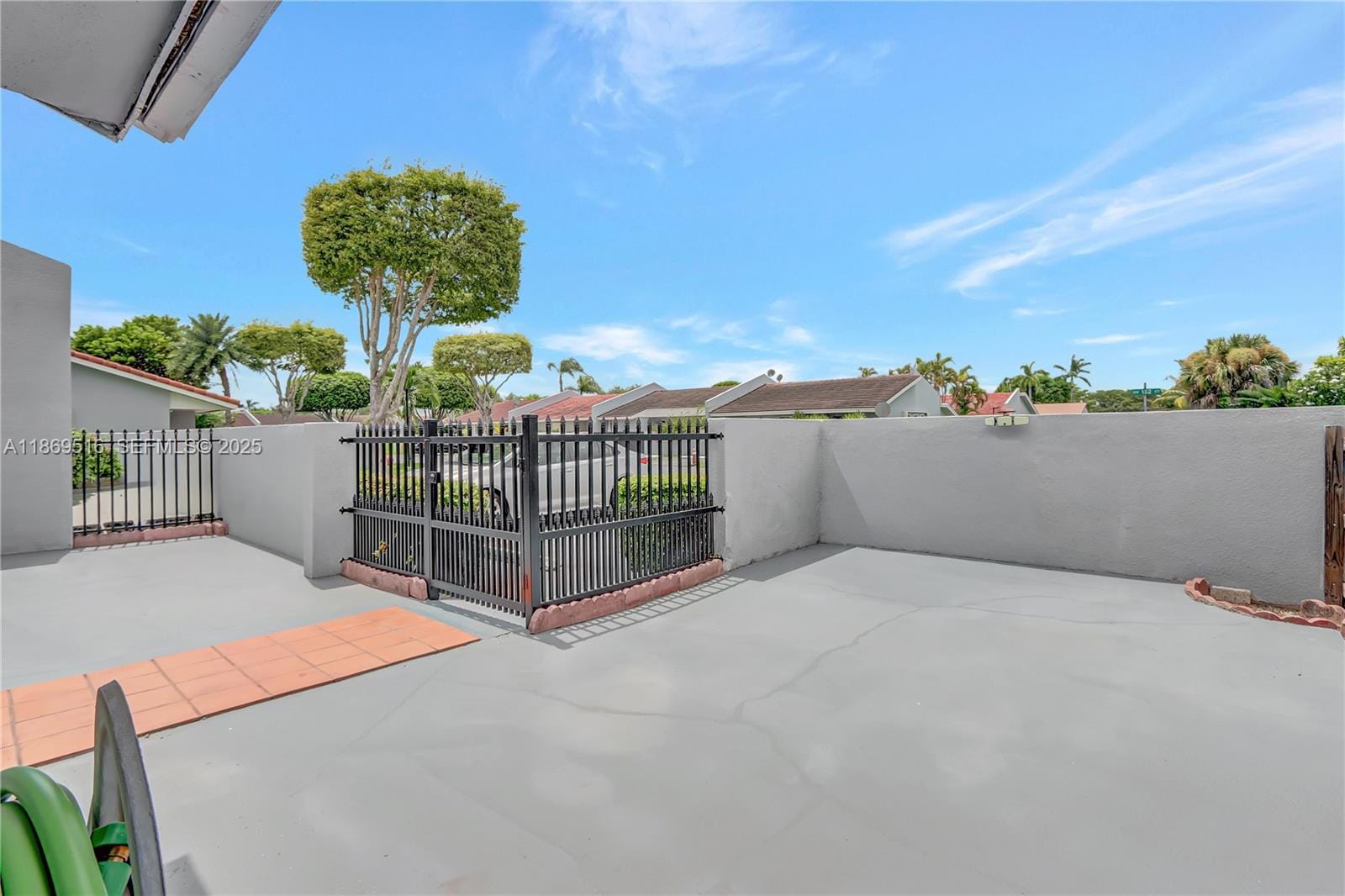 8133 SW 152nd Court, Miami, FL 33193 photo 2